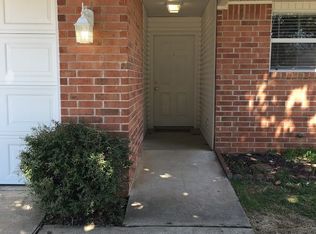 4234 Nightingale Ln #B, Springdale, AR 72762