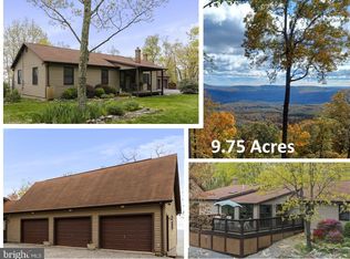 937 Sparrow Hill Rd, Paw Paw, WV 25434