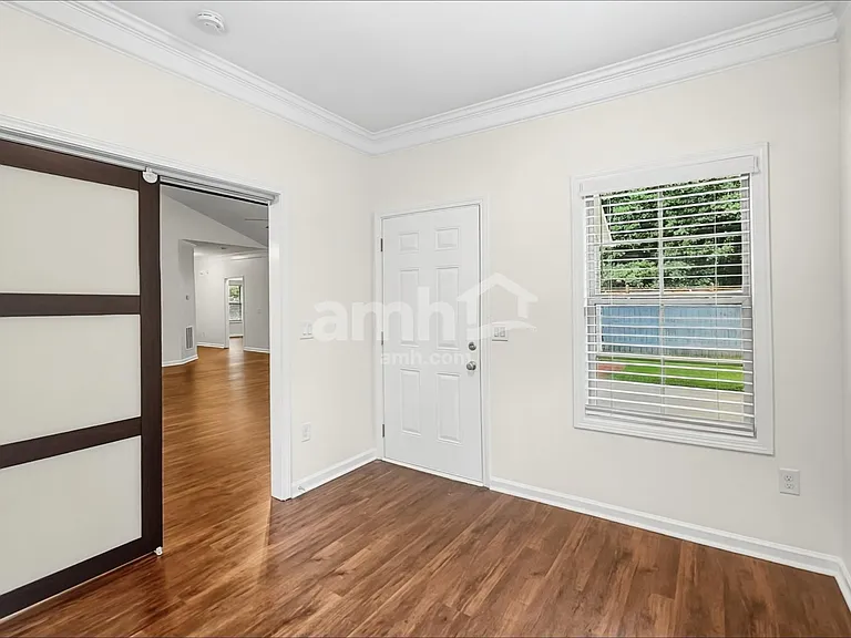 3227 Hideaway Ln — Photo 15