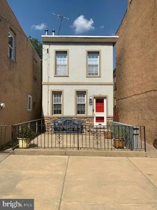 2651 E Clearfield St, Philadelphia, PA, 19134