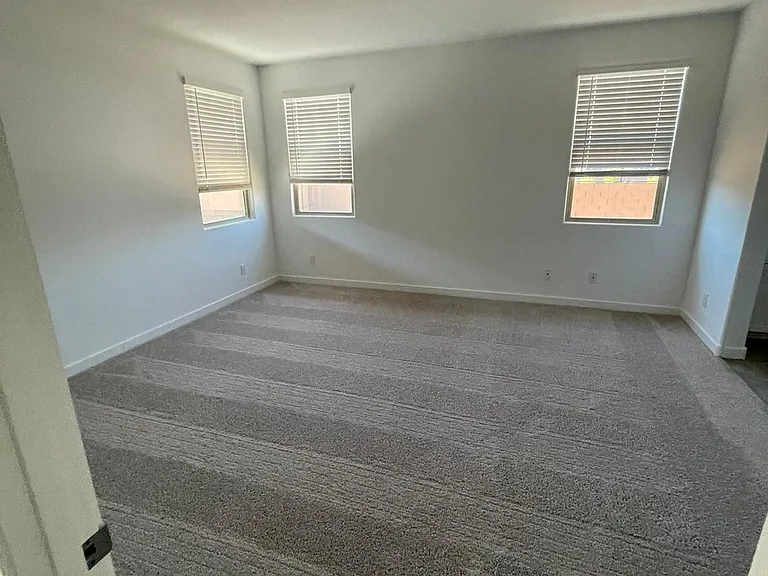 9224 W Montecito Ave — Photo 21