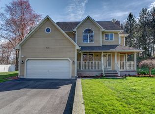 3 Jeremy Wood Dr, Wallingford, CT 06492