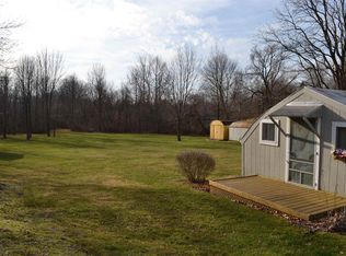 454 Mill St, Churubusco, IN 46723