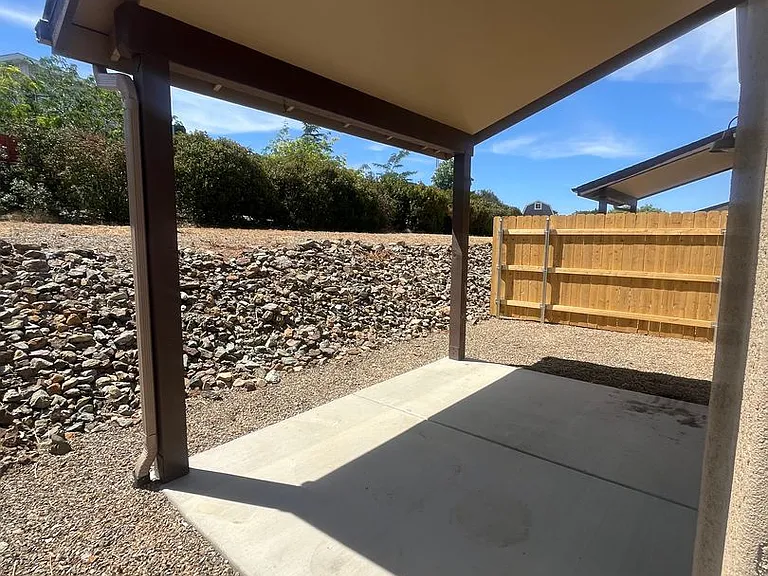 4200 N Viewpoint Dr — Photo 29