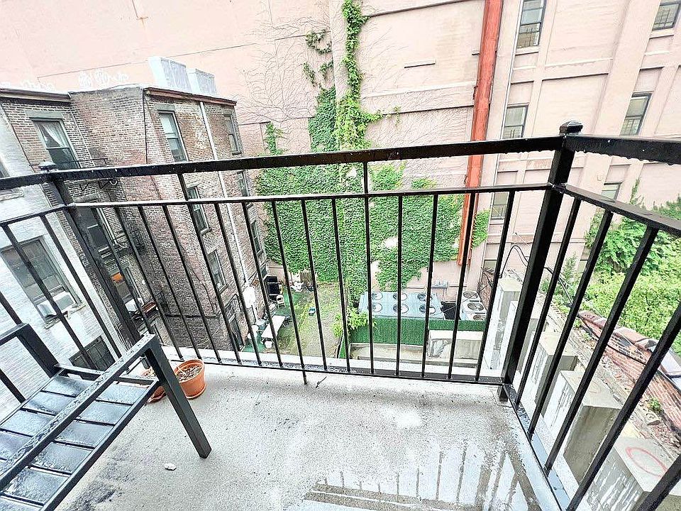1st image of 463 Dekalb Ave #2