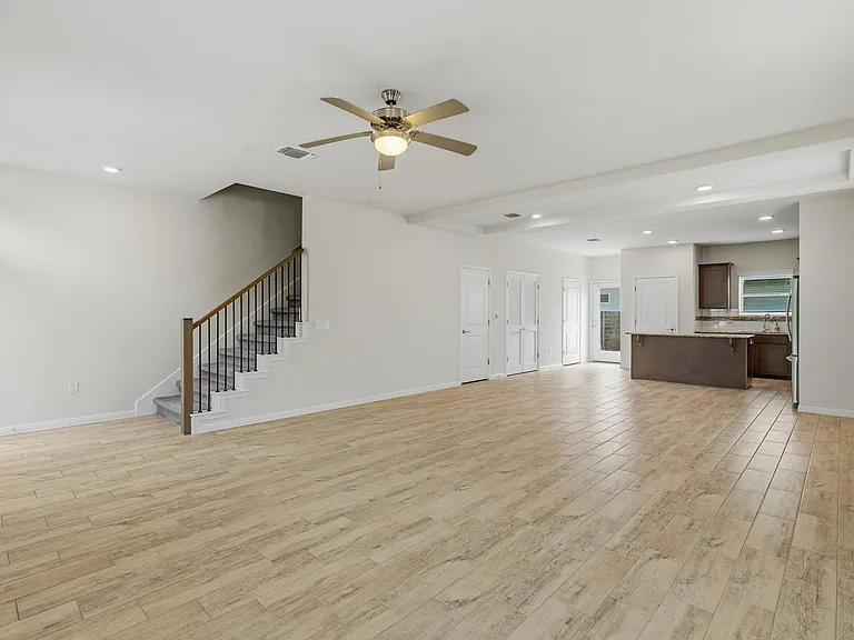 5813 Charles Merle Dr #B — Photo 2