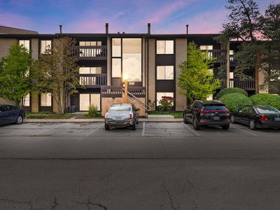 6177 Knoll Wood Rd #304, Willowbrook, IL, 60527