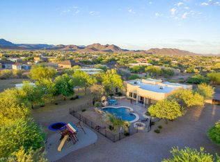 1518 E Breezy Dr, Phoenix, AZ 85086