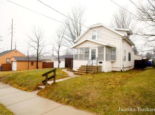 513 Burke Ave NE, Grand Rapids, MI 49503