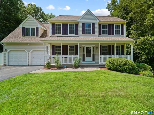 14 Tree Top Lane, East Windsor, CT 06016