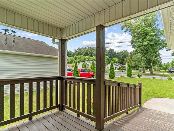 4th image of 1216 Frazier Dr