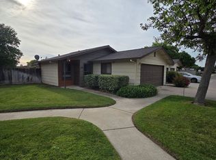 3180 N Walnut Rd APT 132, Turlock, CA 95382