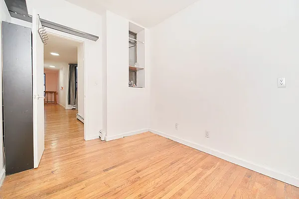 Rented by Living New York | media 8
