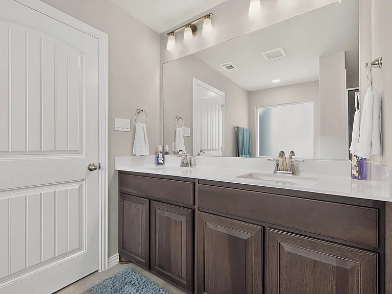 3531 Columbus St — Photo 27