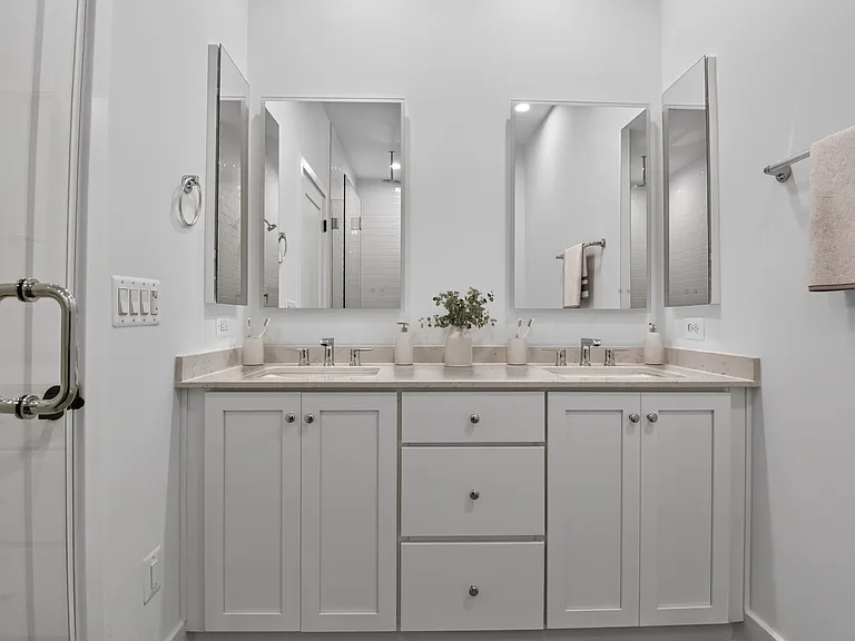 5017 Dulcet Dr — Photo 38