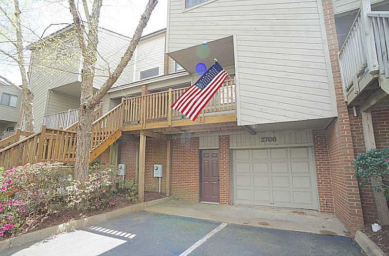 1st image of 2708 Manoomin Pl