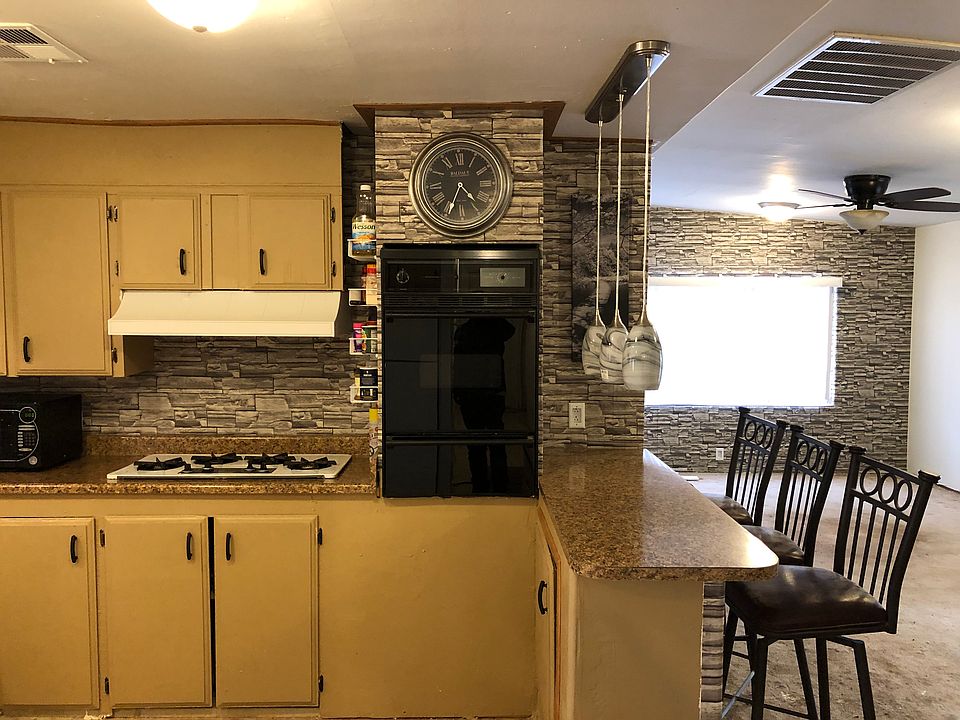 1st image of 9432 E Stetson St