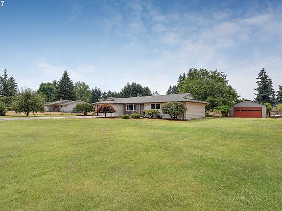 2nd image of 10104 NE 156th Ave