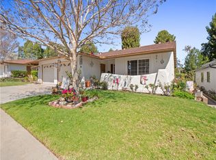 19401 Oak Crossing Rd, Santa Clarita, CA 91321