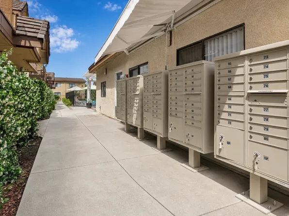 Monrovia Villas Apartments