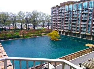 520 N St SW APT S412, Washington, DC 20024
