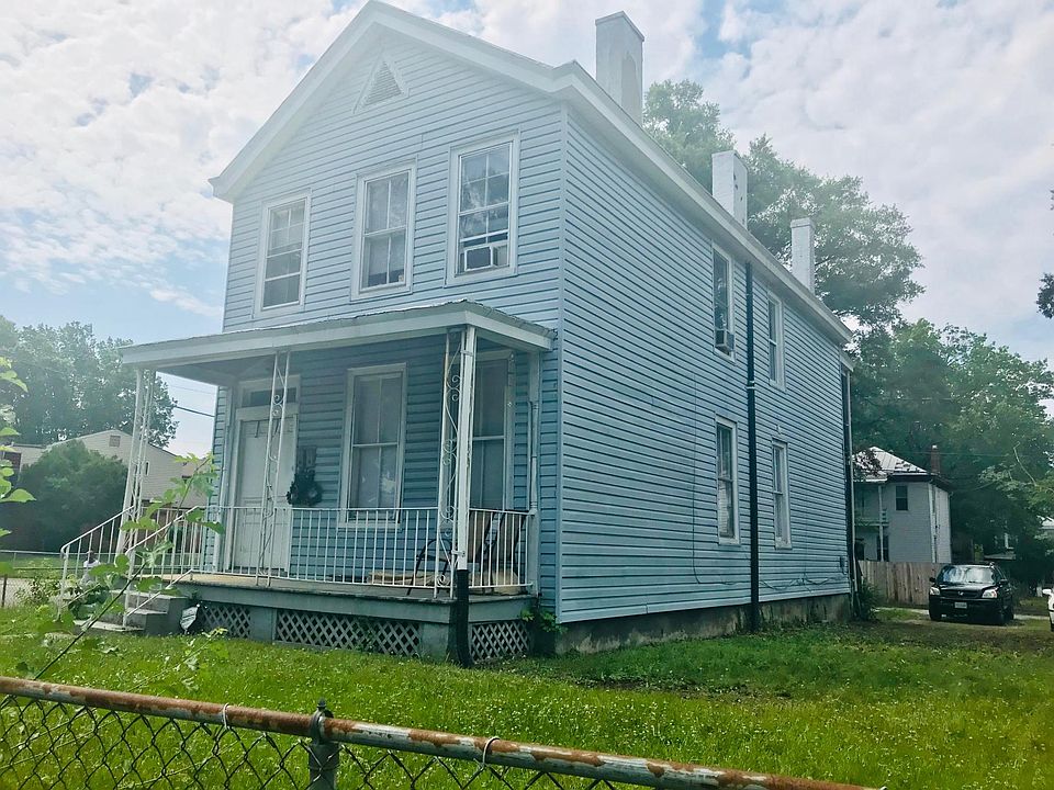 1st image of 727 E Gladstone Ave #2
