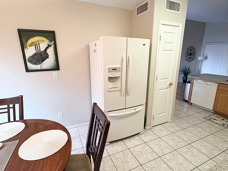 1444 E Las Colinas Dr — Photo 12