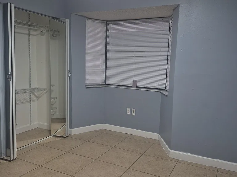 11777 SW 18th St #5 — Photo 8