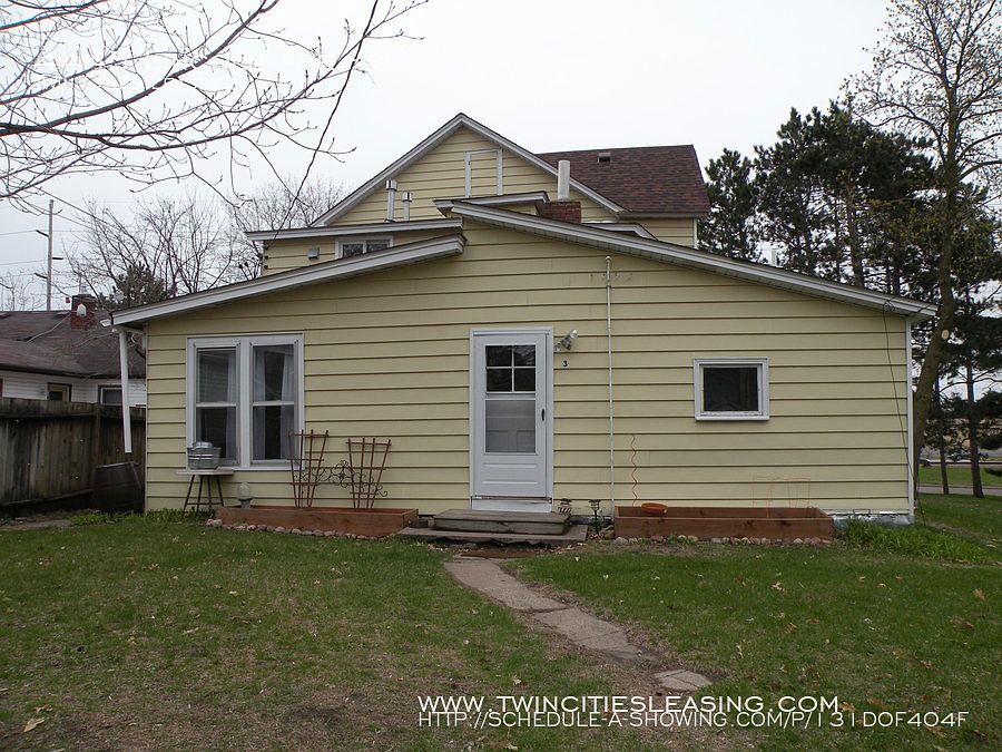 1st image of 4445 Lincoln Ave #3