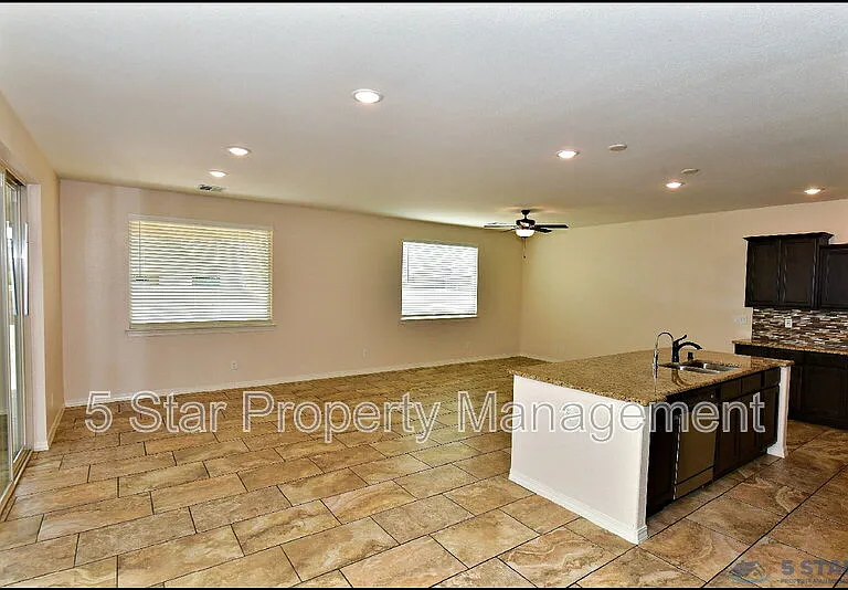 2840 Tierra De Moyo Pl — Photo 7