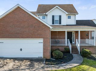 5315 Azinger Ln, Corryton, TN 37721