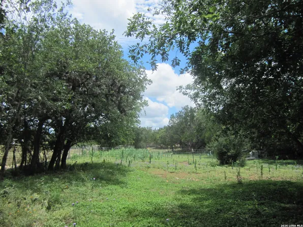 1619 Stringtown Rd., Medina, TX 78055