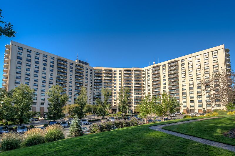 1st image of 2 Claridge Dr #6BW-604