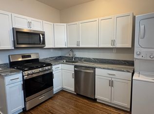 2113 Speed Ave APT 8, Louisville, KY 40205