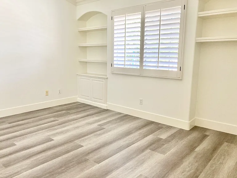 16280 Homestead — Photo 8