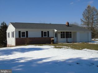 769 Forest Rd, Chambersburg, PA 17202