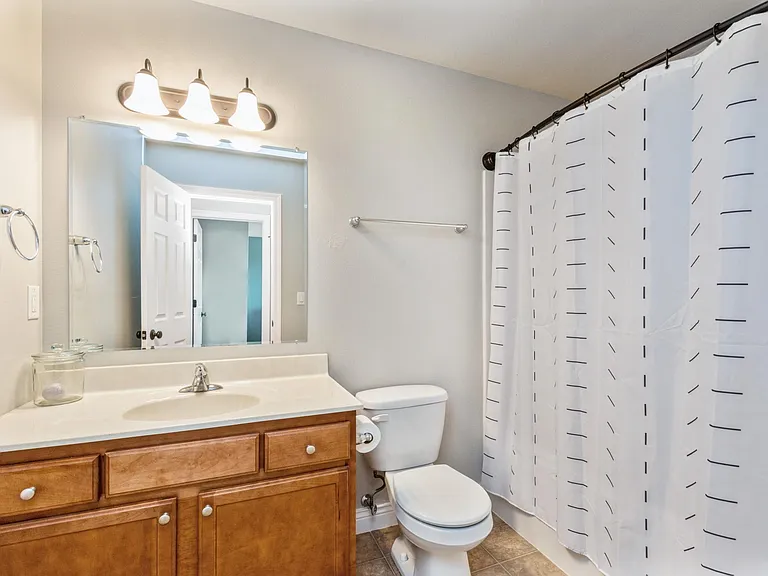 1459 Marilyn Dr — Photo 15