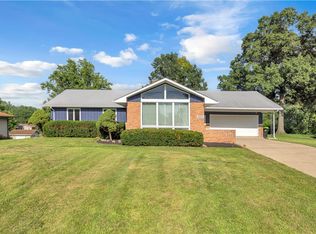 2970 Olympia Dr, Decatur, IL 62521