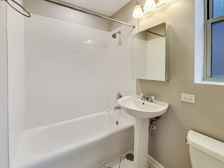 2 Bed 2 Bath Primary Attached Bath