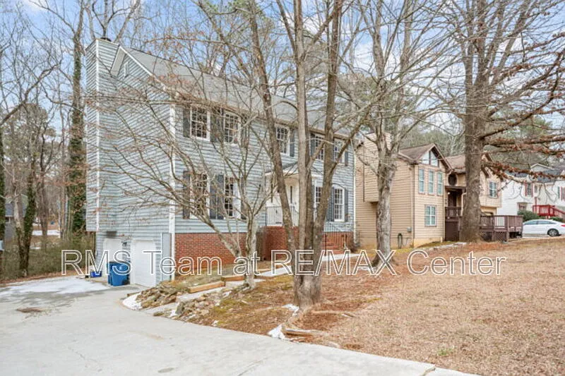 Building Photo - 320 Saint Simons Cv