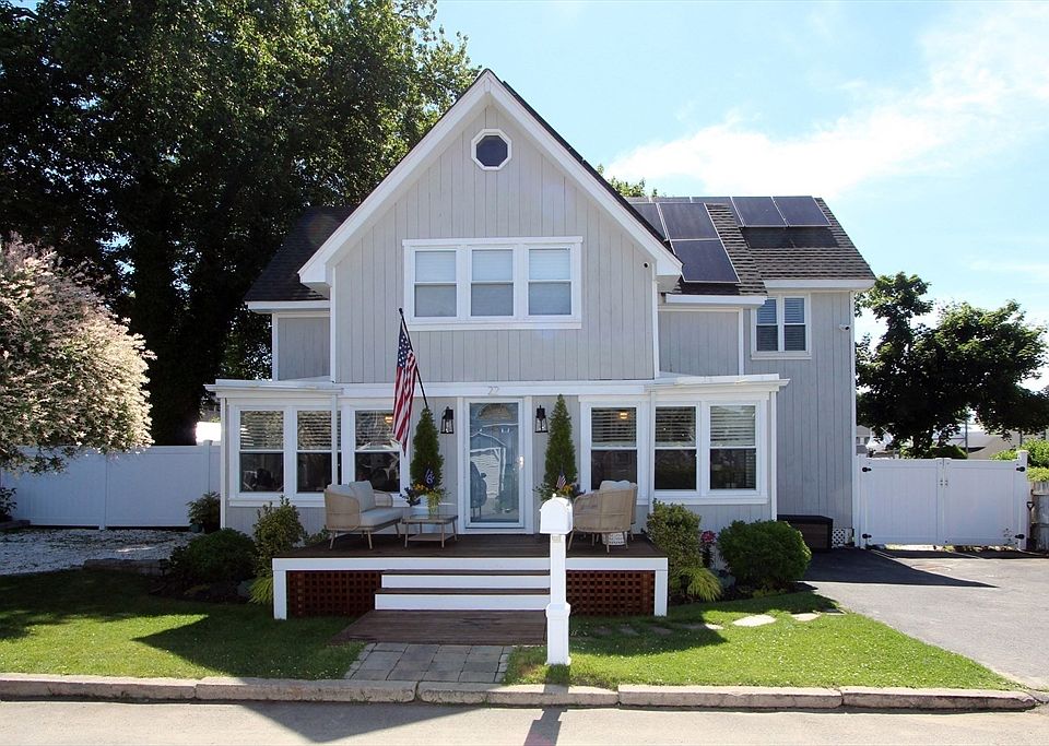 1st image of 22 Maple St