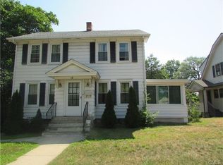 10 Rockridge Dr, Norwalk, CT