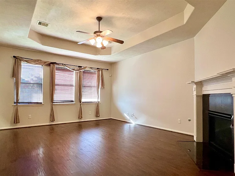 26114 Silver Timbers Ln — Photo 6
