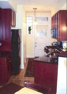 2nd image of 227 N Oak Park Ave APT 2W