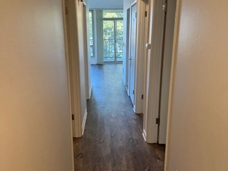 Four Seasons - 1 Bedroom Units available with amazing views by the water. Parking spots available! — Photo 11