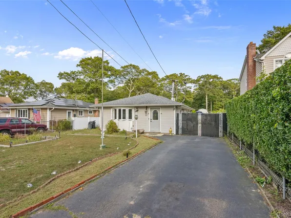 87 Biltmore Drive, Mastic Beach, NY 11951