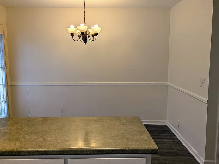 510 Basswood Ave #4 — Photo 4