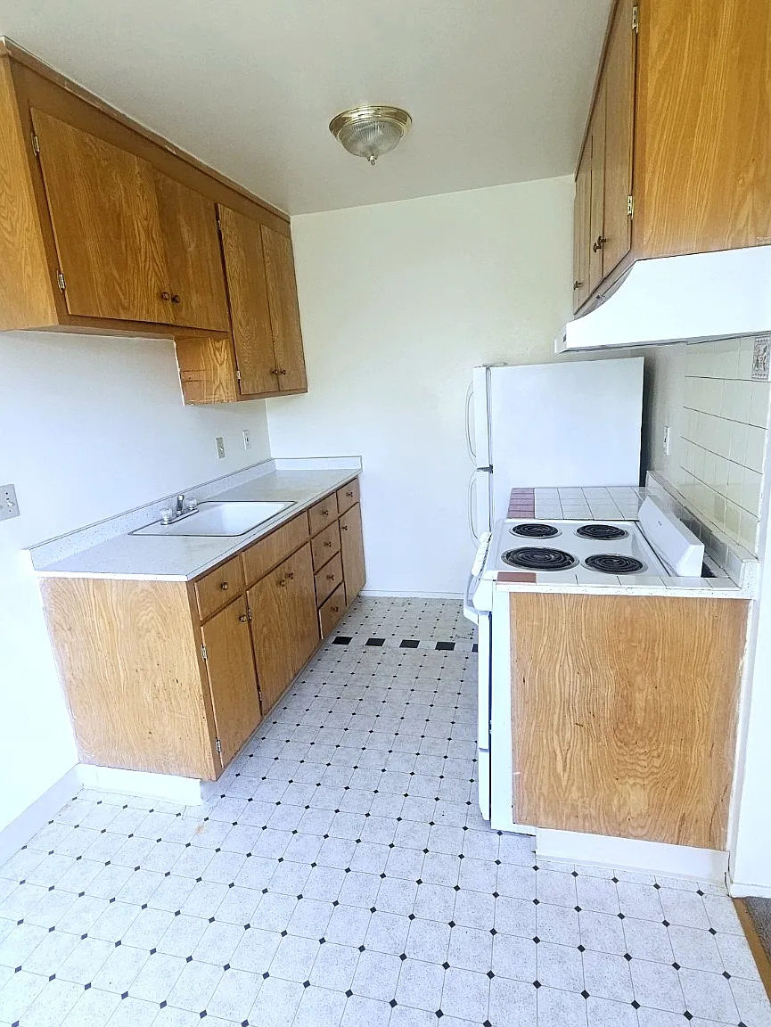 1736 Parker Street - 4 — Photo 4
