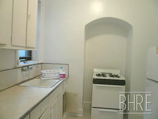 Rented by Brooklyn Heights Real Estate Inc | media 24