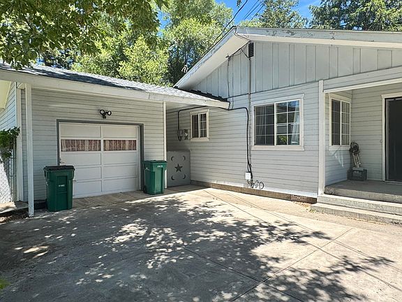 2nd image of 5989 Delaware Ave
